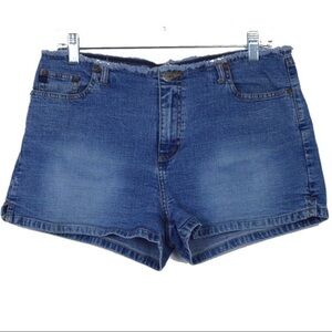 Vintage Frayed Hem Waist Denim Shorts | Size 13
